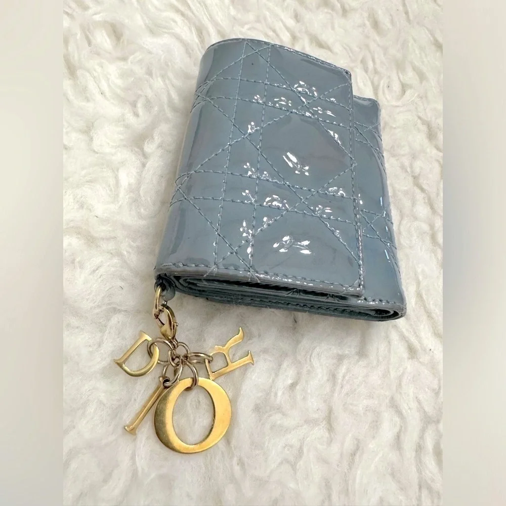 2024 CHRISTIAN DIOR Lotus Wallet Cloud Blue Patent Cannage Calfskin, Authentic